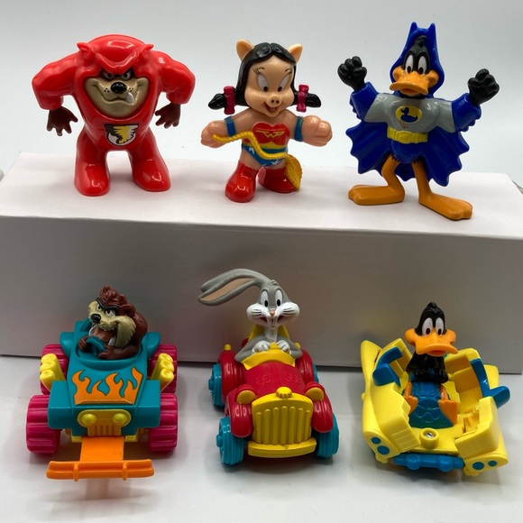 Vintage McDonald’s 1992 Looney Tunes Quack-Up Cars (3) and 1991 Looney Tunes (3) - Picture 4 of 7